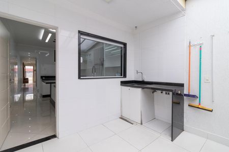 Casa para alugar com 180m², 3 quartos e 4 vagasÁrea de Serviço