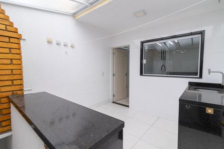 Casa para alugar com 180m², 3 quartos e 4 vagasÁrea de Serviço