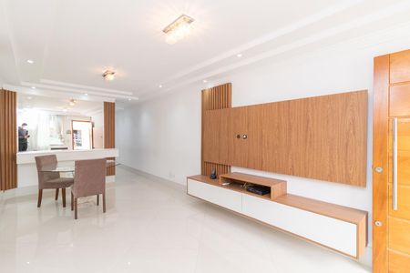 Sala de casa para alugar com 3 quartos, 180m² em Chácara Cruzeiro do Sul, São Paulo