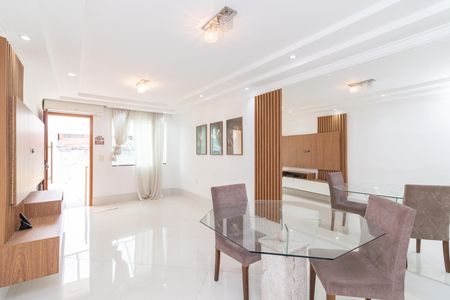 Sala de casa para alugar com 3 quartos, 180m² em Chácara Cruzeiro do Sul, São Paulo