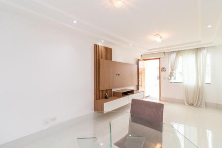 Sala de casa para alugar com 3 quartos, 180m² em Chácara Cruzeiro do Sul, São Paulo