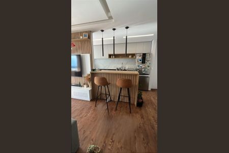 Sala de apartamento para alugar com 2 quartos, 62m² em Vila Pouso Alegre, Barueri