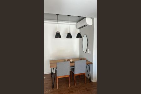 Sala de apartamento para alugar com 2 quartos, 62m² em Vila Pouso Alegre, Barueri