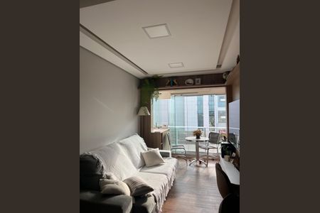 Sala de apartamento para alugar com 2 quartos, 62m² em Vila Pouso Alegre, Barueri