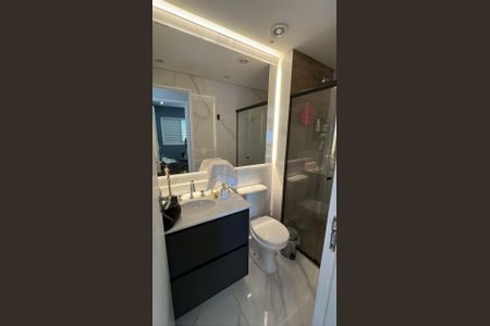 Banheiro de apartamento para alugar com 2 quartos, 62m² em Vila Pouso Alegre, Barueri