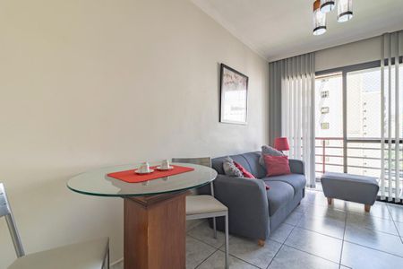 Apartamento à venda com 30m², 1 quarto e 1 vaga Apartamento à venda com 30m², 1 quarto e 1 vagaSala de Jantar