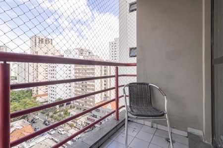 Apartamento à venda com 30m², 1 quarto e 1 vaga Apartamento à venda com 30m², 1 quarto e 1 vagaVaranda