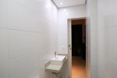 Apartamento à venda com 57m², 2 quartos e sem vaga Apartamento à venda com 57m², 2 quartos e sem vagaBanheiro