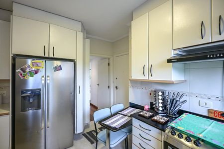 Apartamento à venda com 130m², 3 quartos e 3 vagasCozinha
