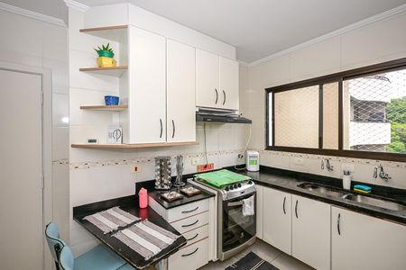 Apartamento à venda com 130m², 3 quartos e 3 vagasCozinha