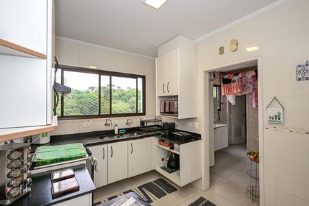 Apartamento à venda com 130m², 3 quartos e 3 vagasCozinha