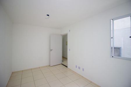 Sala de apartamento para alugar com 2 quartos, 42m² em Bom Jesus, Contagem
