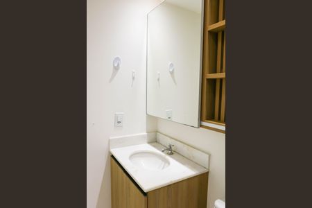 Apartamento para alugar com 55m², 3 quartos e 1 vaga Apartamento para alugar com 55m², 3 quartos e 1 vagaBanheiro do Quarto Suíte