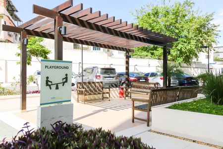 Apartamento para alugar com 55m², 3 quartos e 1 vaga Apartamento para alugar com 55m², 3 quartos e 1 vagaÁrea comum - Playground