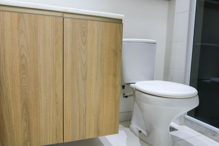 Apartamento para alugar com 55m², 3 quartos e 1 vaga Apartamento para alugar com 55m², 3 quartos e 1 vagaBanheiro do Quarto Suíte