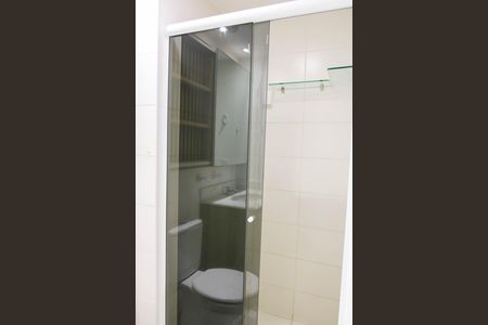 Apartamento para alugar com 55m², 3 quartos e 1 vaga Apartamento para alugar com 55m², 3 quartos e 1 vagaBanheiro do Quarto Suíte