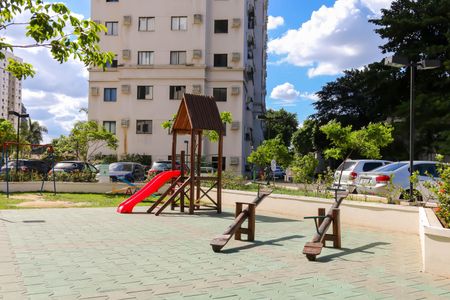 Apartamento para alugar com 55m², 3 quartos e 1 vaga Apartamento para alugar com 55m², 3 quartos e 1 vagaÁrea comum - Playground