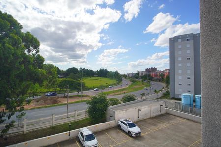 Sala - Vista de apartamento para alugar com 2 quartos, 96m² em Sarandi, Porto Alegre