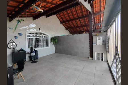 Casa para alugar com 2 quartos, 165m² em Vila Caiçara, Praia Grande