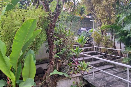 Casa de condomínio à venda com 250m², 4 quartos e 3 vagasQuarto 1