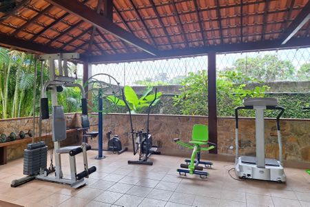 Casa de condomínio à venda com 250m², 4 quartos e 3 vagasÁrea comum