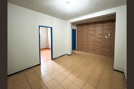 Casa à venda com 200m², 4 quartos e sem vaga