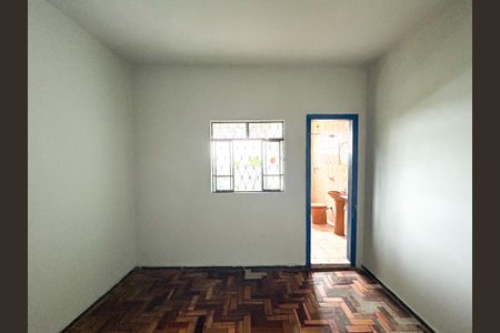 Casa à venda com 200m², 4 quartos e sem vaga