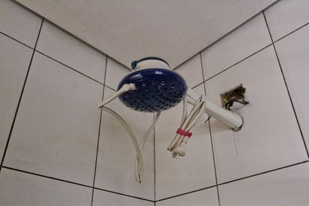 Casa para alugar com 49m², 2 quartos e sem vaga Casa para alugar com 49m², 2 quartos e sem vagaBanheiro