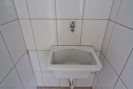 Casa para alugar com 49m², 2 quartos e sem vaga Casa para alugar com 49m², 2 quartos e sem vagaÁrea de Serviço