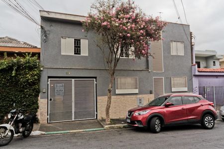 Casa para alugar com 49m², 2 quartos e sem vaga Casa para alugar com 49m², 2 quartos e sem vagaFachada