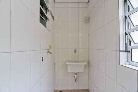 Casa para alugar com 49m², 2 quartos e sem vaga Casa para alugar com 49m², 2 quartos e sem vagaÁrea de Serviço