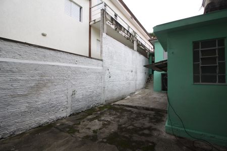 Casa para alugar com 86m², 2 quartos e sem vagaQuintal