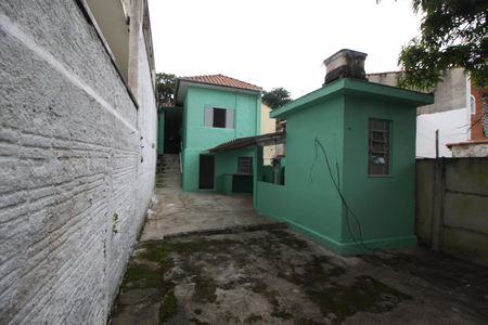 Casa para alugar com 86m², 2 quartos e sem vagaQuintal