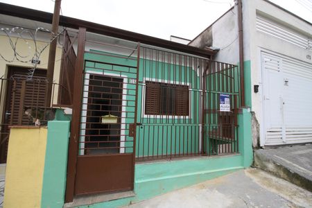 Casa para alugar com 86m², 2 quartos e sem vagaFachada