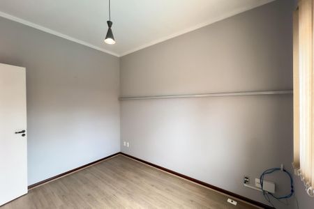 Casa para alugar com 296m², 4 quartos e 6 vagasEscritório