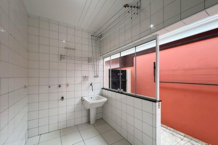 Casa para alugar com 296m², 4 quartos e 6 vagasÁrea de Serviço