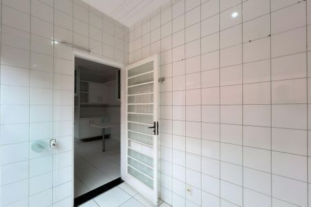 Casa para alugar com 296m², 4 quartos e 6 vagasÁrea de Serviço