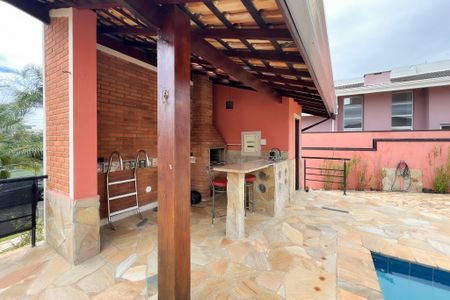 Casa para alugar com 296m², 4 quartos e 6 vagasChurrasqueira