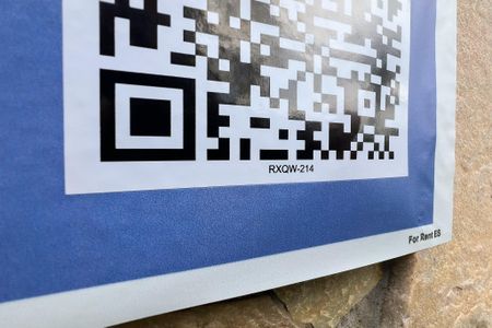 Casa para alugar com 296m², 4 quartos e 6 vagasPlaquinha