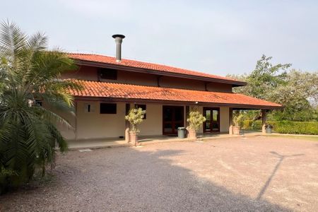 Casa para alugar com 296m², 4 quartos e 6 vagasÁrea comum - Salão de festas