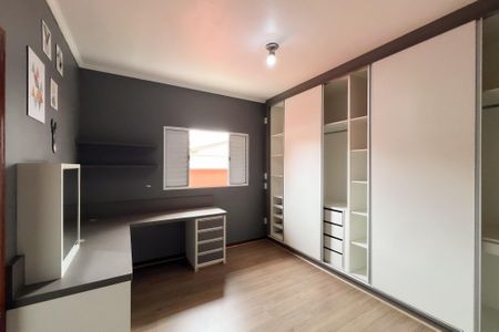 Casa para alugar com 296m², 4 quartos e 6 vagasSuíte 1