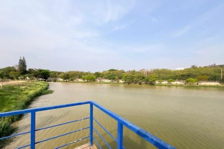 Casa para alugar com 296m², 4 quartos e 6 vagasLago