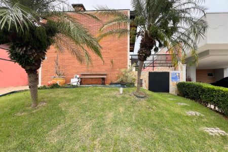 Casa para alugar com 296m², 4 quartos e 6 vagasPlaquinha