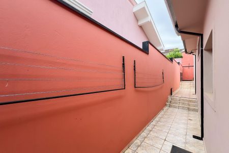 Casa para alugar com 296m², 4 quartos e 6 vagasCorredor Lateral