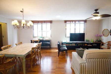 Apartamento à venda com 135m², 3 quartos e 2 vagas