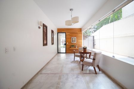 Apartamento à venda com 135m², 3 quartos e 2 vagas