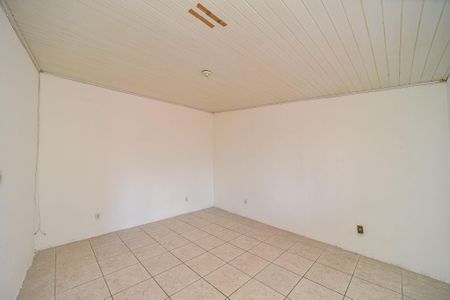 Casa à venda com 110m², 4 quartos e 3 vagasQuarto/Casa Fundos