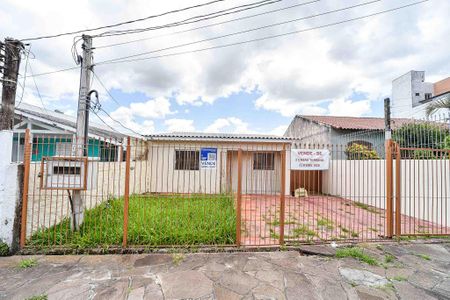 Casa à venda com 110m², 4 quartos e 3 vagasFachada