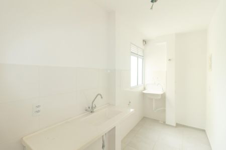 Apartamento para alugar com 42m², 2 quartos e 1 vaga Apartamento para alugar com 42m², 2 quartos e 1 vagaCozinha e Área de Serviço