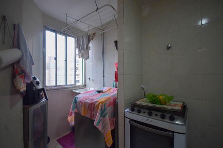 Apartamento para alugar com 50m², 2 quartos e sem vaga Apartamento para alugar com 50m², 2 quartos e sem vagaCozinha e Área de Serviço